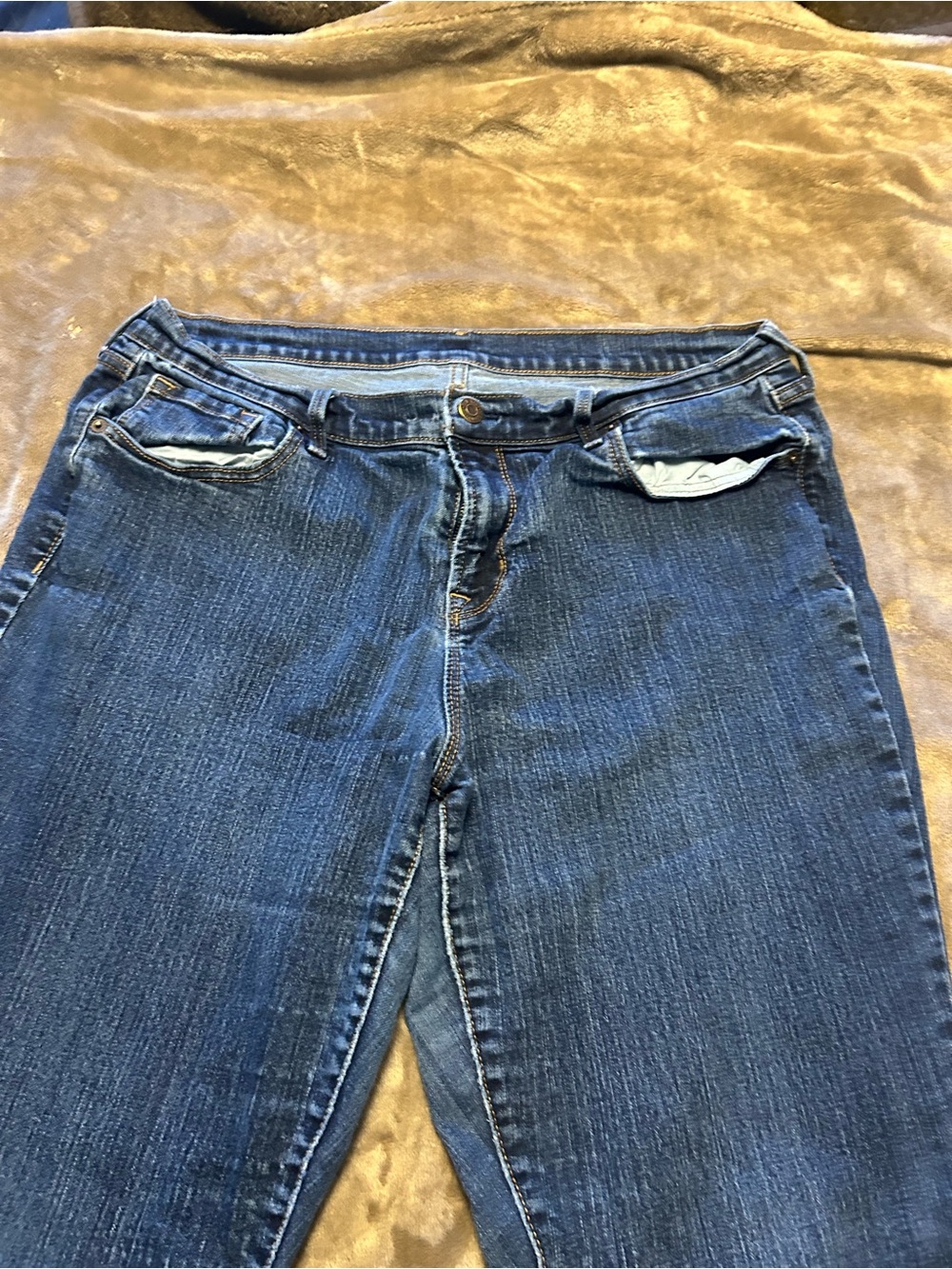 Old Navy Straight-Leg Dark Blue Jeans